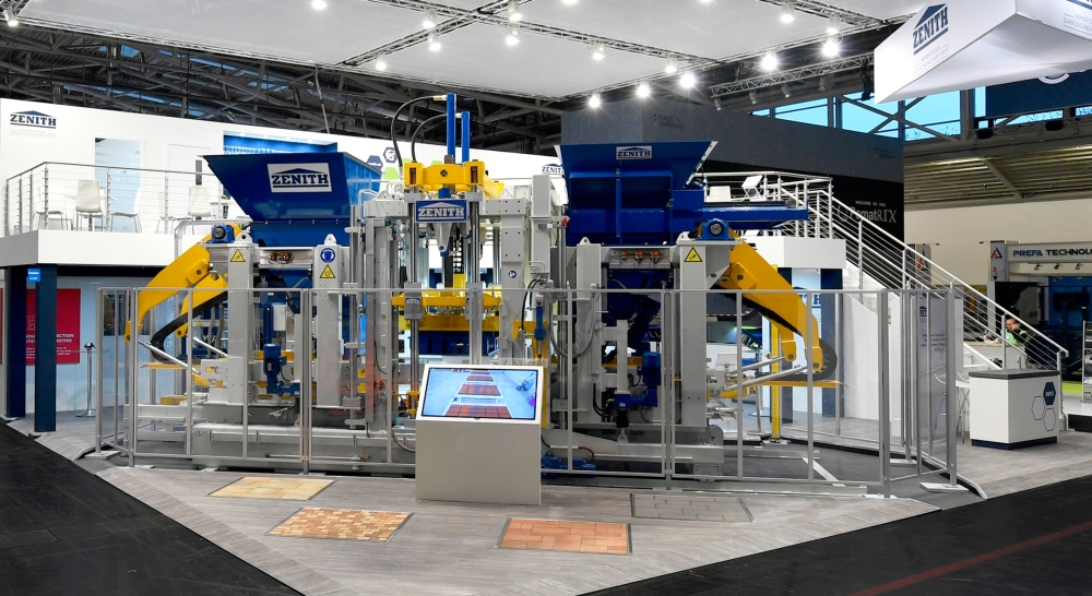 Fully automatic single pallet plant for high-quality concrete products in Mali