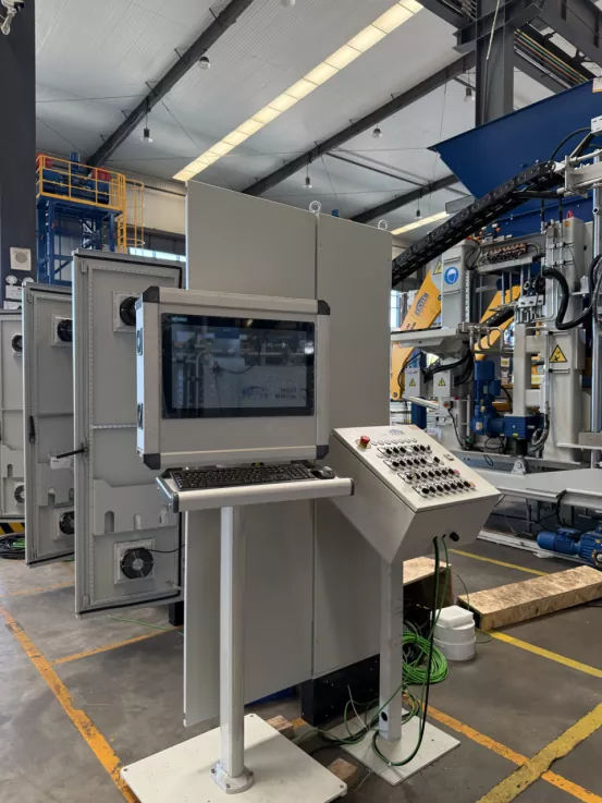Concrete Block Machine